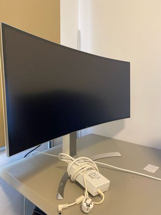 Pantalla Curva LG 38WK95C-W Plata/Negra