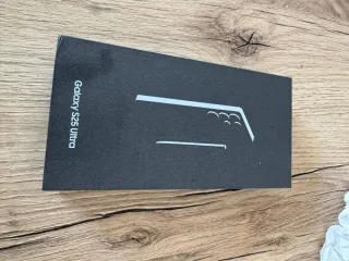 Samsung S25 Ultra con S Pen + cargador original