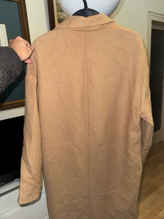 Abrigo Stradivarius Beige Talla M