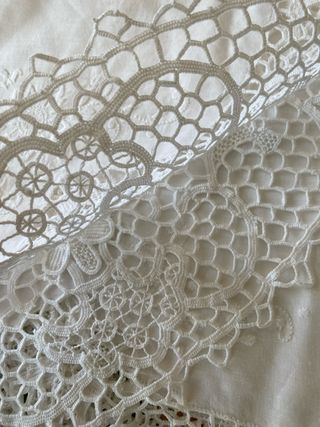 Centrotavola ovale lino e Burano