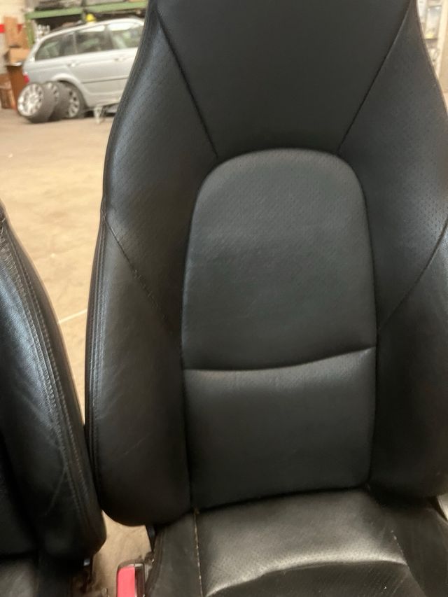 Asientos Cuero Mazda MX5 NB2