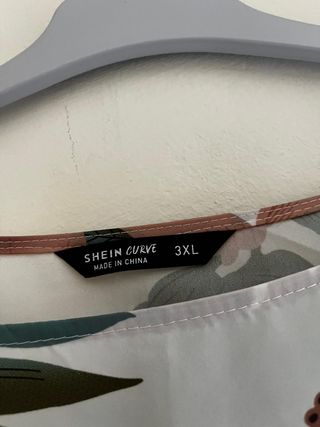 Shein Curve 3XL Blusa Tropical 3XL/50 Manga Ancha