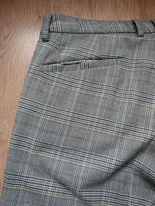 Pantalón de vestir cuadros pitillo gris hombre