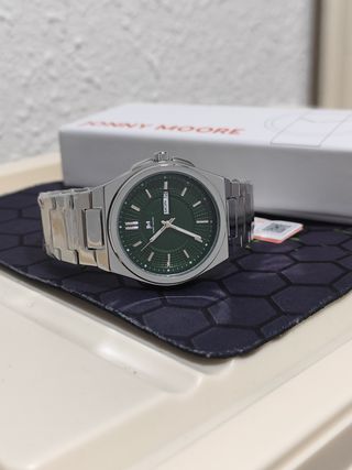 Reloj Johnny Moore Hombre Esfera Verde