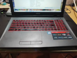 Portátil MSI i7 7ª Gen