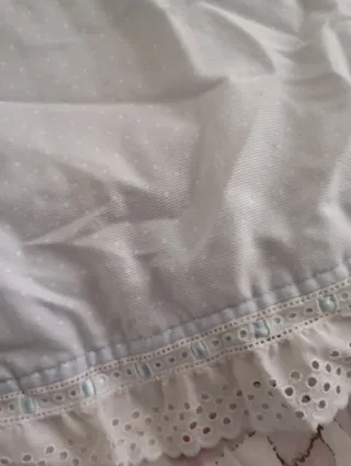 Copriletto per fasciatoio/lettino blu con puntini bianchi