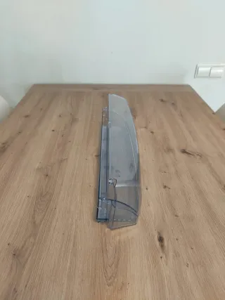 Estante para mantequilla para la puerta nevera AEG