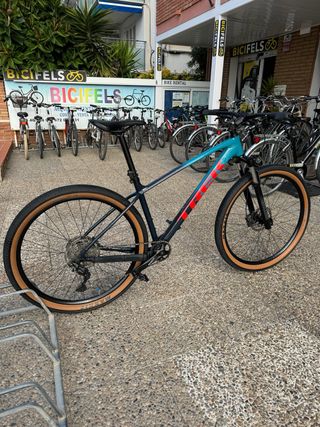 Bicicleta Trek Marlin 7 in alluminio taglia L