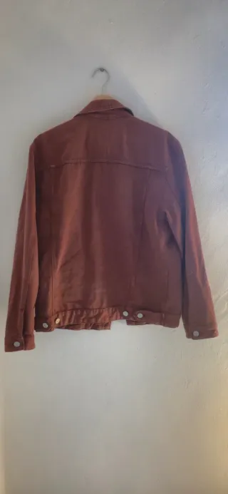 Chaqueta vaquera marrón