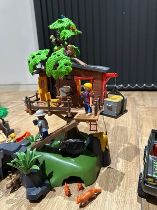 Playmobil Casa del Árbol con Accesorios