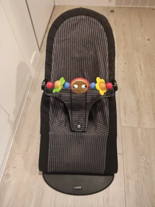 Hamaca BabyBjörn - juguete ojitos traviesos