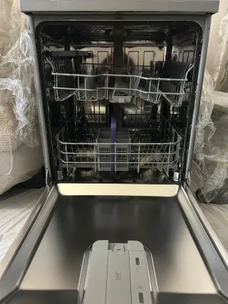 Lavavajillas Beko casi nuevo