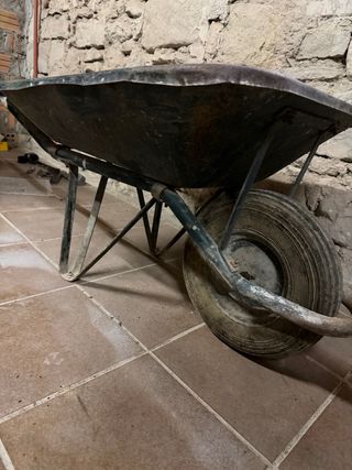 Carretilla de obra robusta