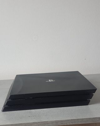 PS4 Pro 1TB - Funzionante e Silenziosa
