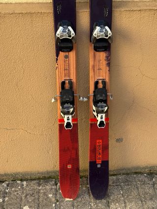 Atomic Backland 102 Esquís