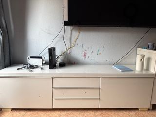 Mesa TV blanca madera