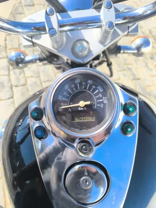Suzuki Intruder 125cc VL
