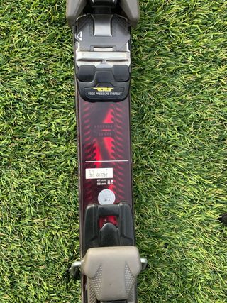 Esquís DYNAMIC carving