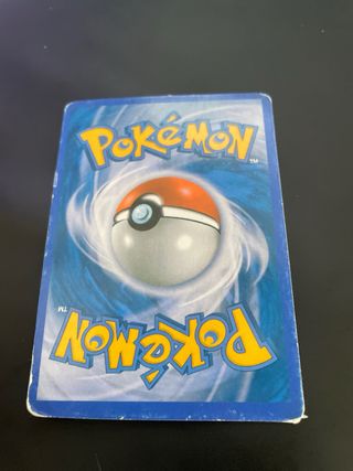 Leafeon VMAX 205/203 Español