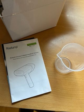 Vaporizador de ropa portátil Raelunyi