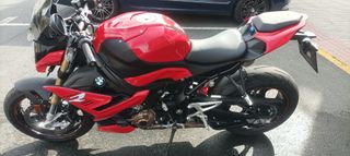 BMW S 1000 R Roja