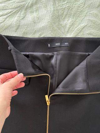 Falda Mango Negra Talla S