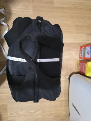 Maleta de viaje pequeña negra 20x40x27 cm ruedas