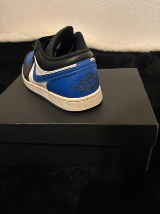 Air Jordan 1 Low Azul y Blanco