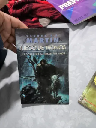 Venta de 2 libro de ficción