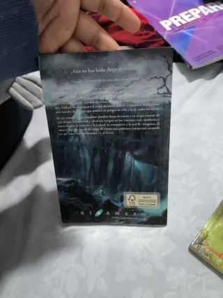 Venta de 2 libro de ficción