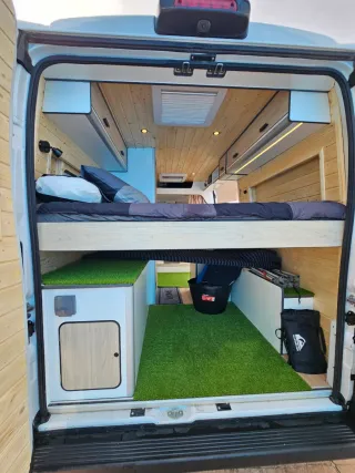 Peugeot Boxer camperizada