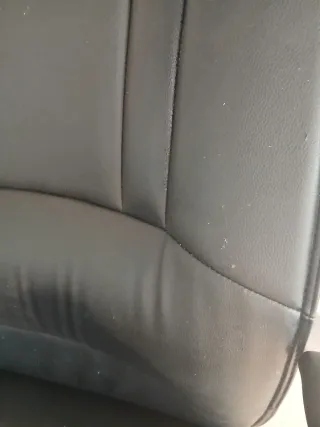 Silla de oficina ergonómica negra