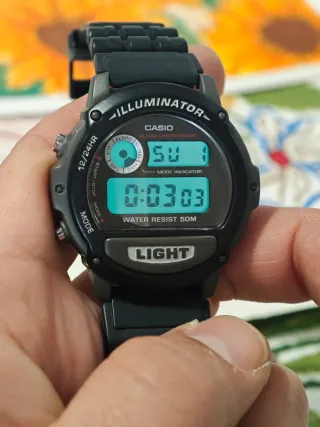 Orologio Casio W-87H con cinturino originale