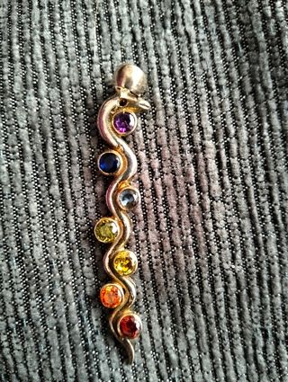 Colgante Serpiente Chakra Cristales