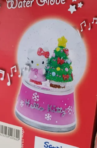 Bola de Nieve Hello Kitty Navidad