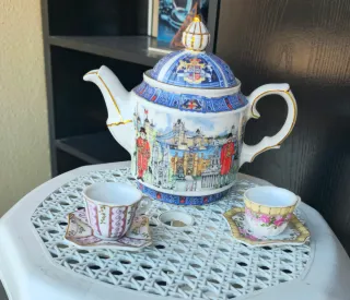 Set da tè in porcellana UK