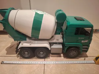Hormigonera  Bruder TGA 41440