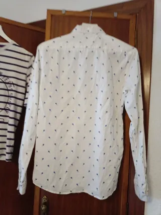 Lote Camisa Blanca y Camiseta Rayas