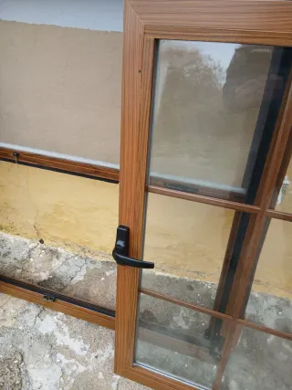 Ventanas aluminio color cerezo