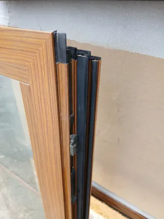 Ventanas aluminio color cerezo