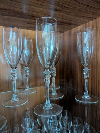 Copa de vidrio. cristalería antigua