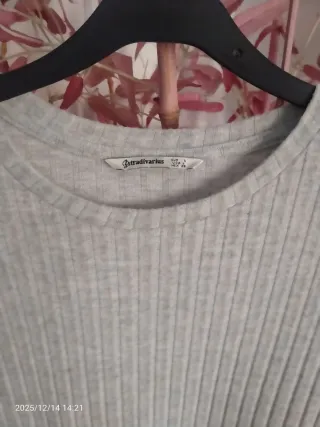 Vestido gris Stradivarius talla L