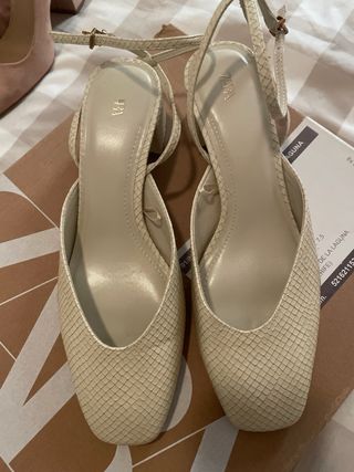 Zara Zapatos Beige Tacón Ancho Piel Serpiente