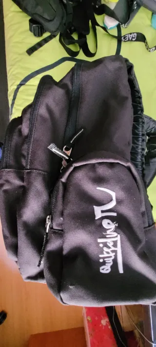 Mochila negra