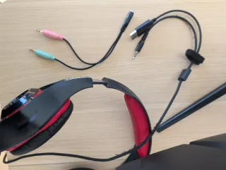 Auriculares Gaming BeExcellent Negros y Rojos