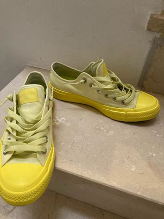 Converse Verdes y Amarillas Talla 38