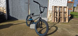 Bici BMX subrosa tiro