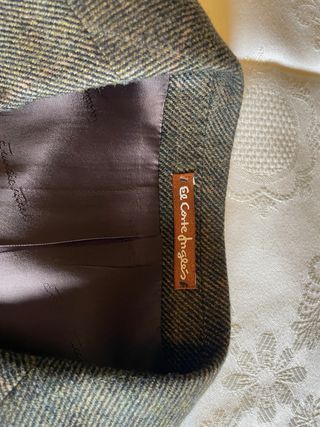 Americana Emidio Tucci Marrón. talla 48