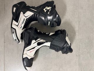 BOTAS MOTO BELA SPEEDO 2.0 PIEL