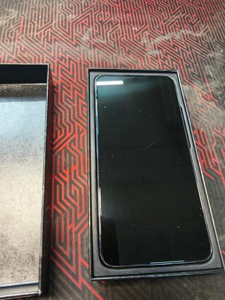 Samsung Galaxy S22+ (8GB/128GB) Android 16